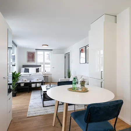 Joy - Roter Platz St. Gallen